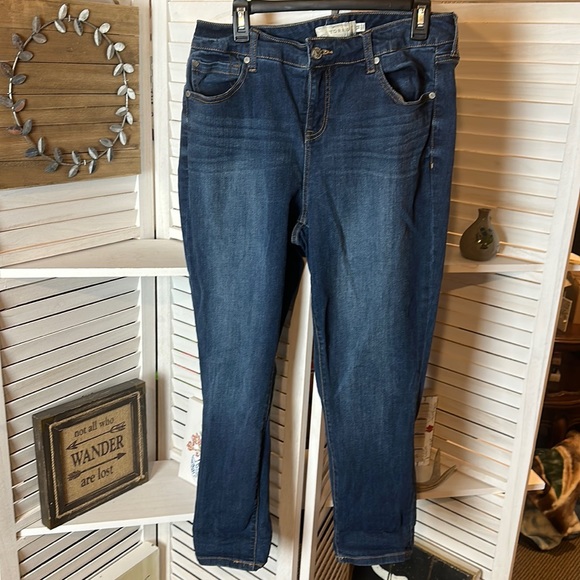 torrid Denim - Torrid Girlfriend Skinny Jeans
